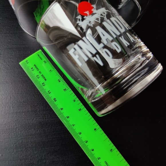 3 lowball Finlandia Vodka lowball vodka glasses | from the 90s 🎁🦌🎄 - Picture 2 of 7